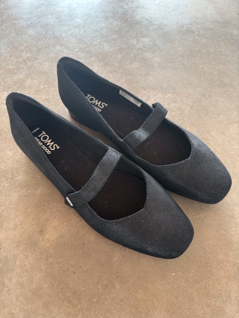 TOMS Bianca Mary Jane Flats  suede leather upper. Like new